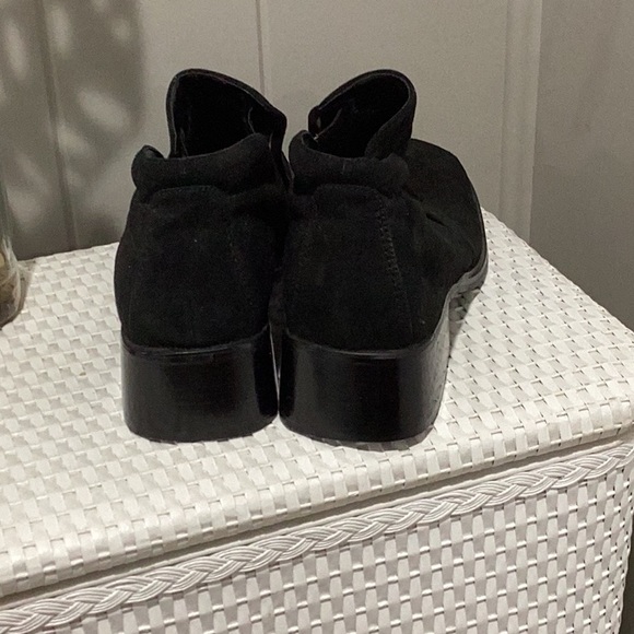 Women's shoes - Picture 4 of 5